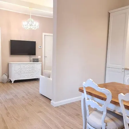 Apartamento Maison Marina_pavia San Michele Centro Storico *